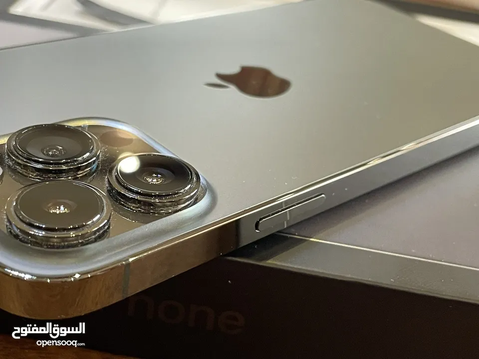 Iphone 13 pro max 256 dual SIM facetime like new اي فون 13 بروماكس خطين
