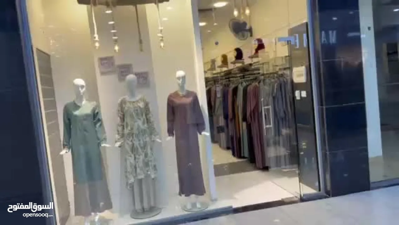 ديكور محل البسة