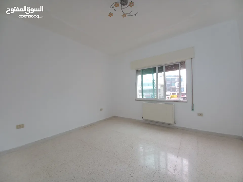 شقة غير مفروشة للبيع في السابع  ( Property 36446 )-174938190