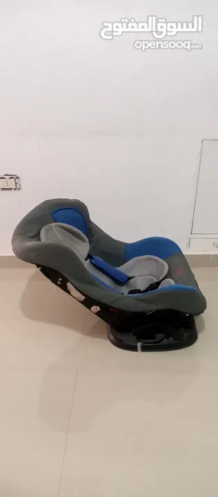 Kids car seat مقعد سيارة للاطفال