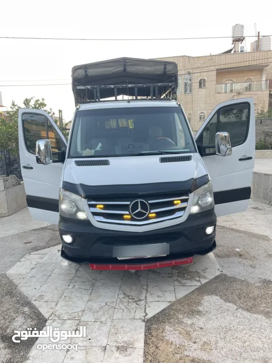 مرسيدس بينز