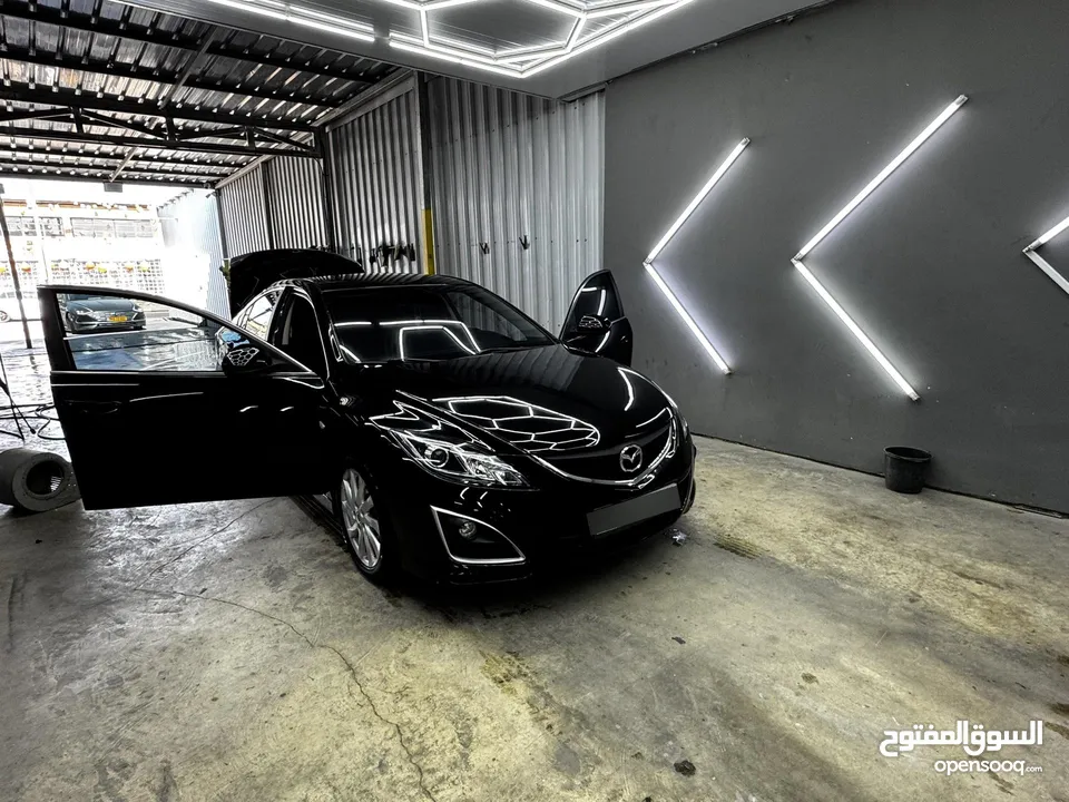 Zoom Mazda 6