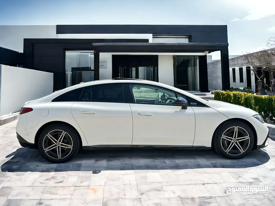 AED 3,440 PM  MERCEDES BENZ EQE 350  BRAND NEW CAR  0% DOWNPAYMENT