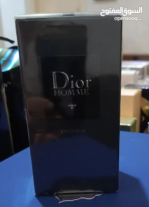 عطور جديده بتغليف شركتها للبيع وبعضها مستخدم منه أو مأخوذ منه تقسيمات