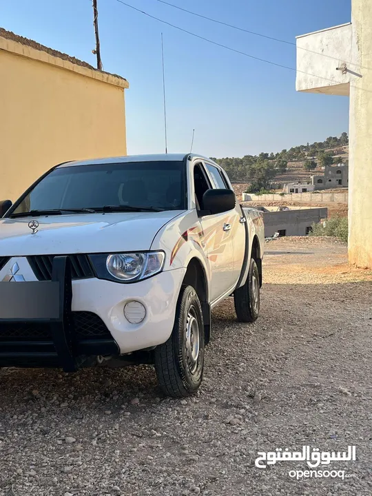 l200 موديل  2009 فحص كامل مالك ثاني من الحره ماشيه 226 الف