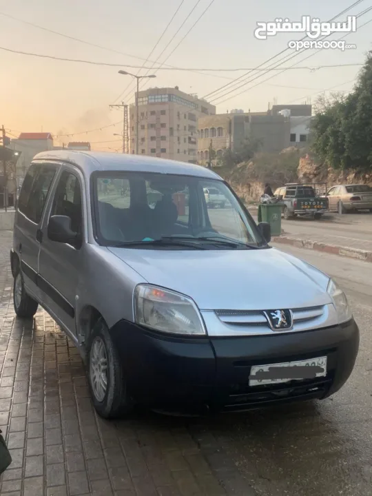 بيجو بارتنر بحالة ممتازة