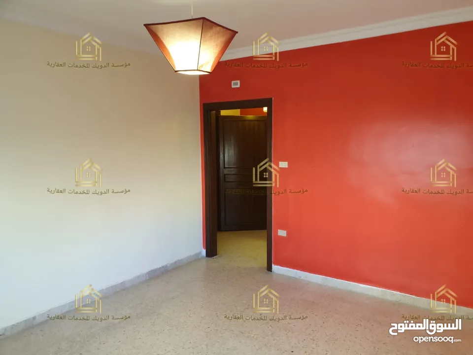 شقة فارغة - الجاردنز - 3نوم - 186م