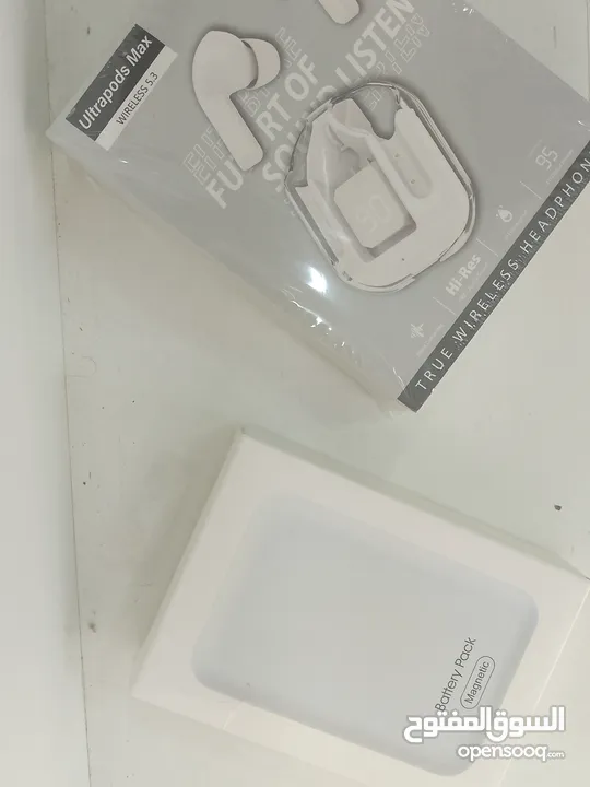 سماعات عازله للصوت قويه عليها كفاله