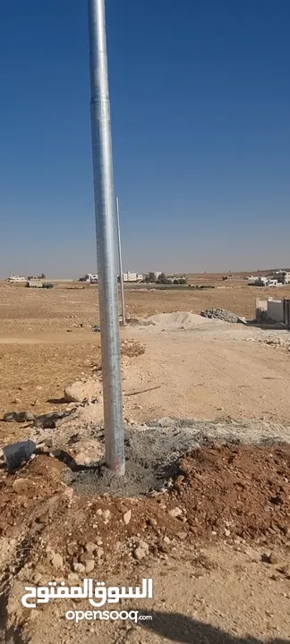 أرض سكن ج قريبة من الجامعات وشارع المطار وسهل عليها كافة الخدمات جاهزة للبناء