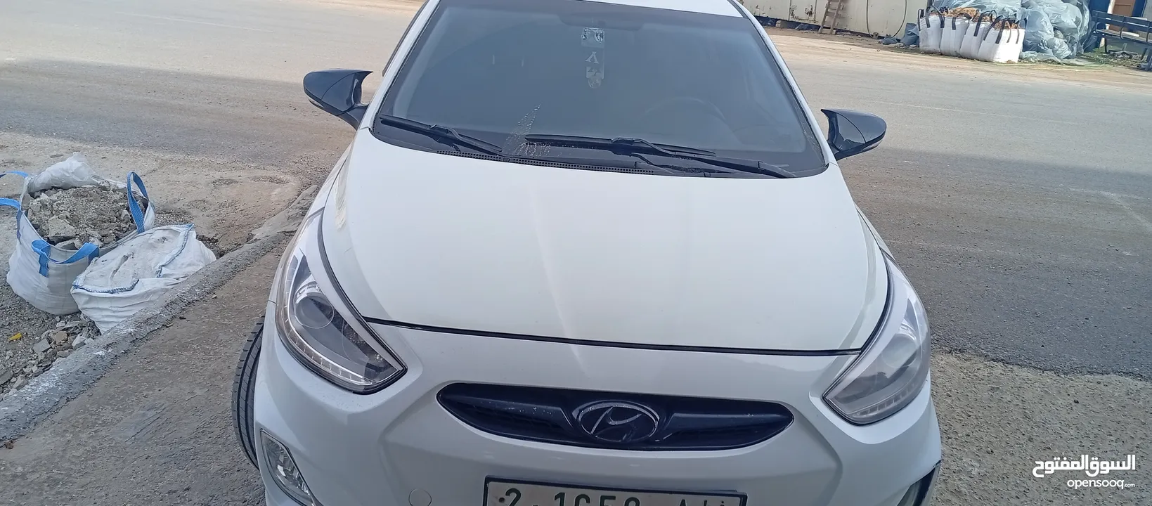 هيواندي اكسنت موديل 2015 ترخيص لشهر 12 فتحه سقف غير اصليه البيع كاش فقط ....