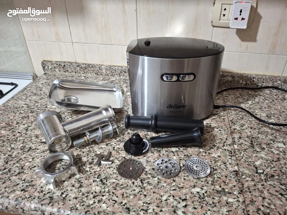 نشتري جميع انواع الاثاث المستعمل والاجهزه الكهربائيه
