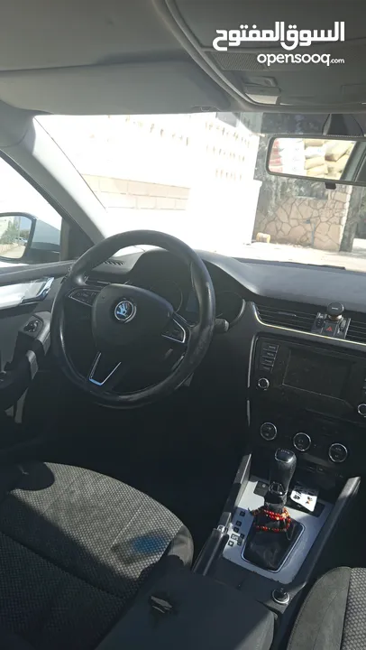 سكوظا أوكتاڤيا للبيع بسعر كرق عالكاش وإمكانيه البيع بدفعع وشيكات