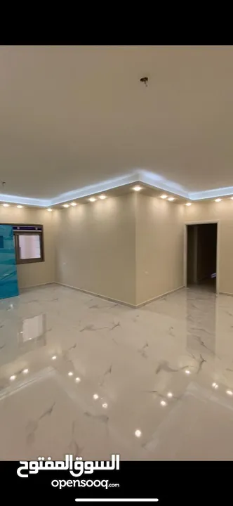 شقة مميزة قريبة على جامعة النجاح الحرم القديم تشطيب مميز