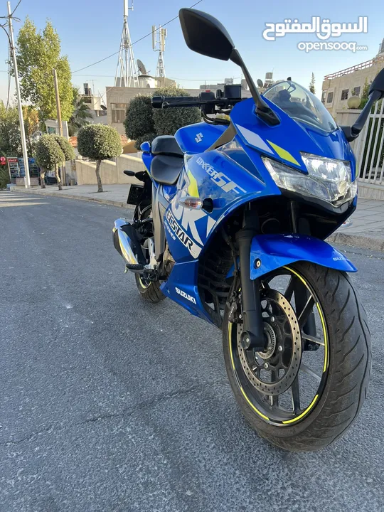 سوزوكي GSX250