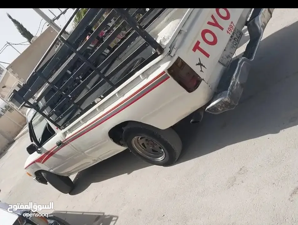 بكم تيوتا هايلكس غماره 97ماتور2lفحص ولاغرام مرخص لشهر 7 البكم منفوض من النمره لنمره