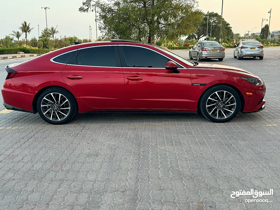 للبيع هايونداي سوناتا وارد/خليجي رقم1 1.6cc/turboبانوراما فل اوبشن ماشي38000 بحالة ممتازه جدا100%