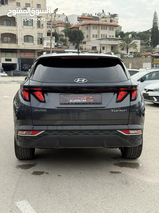 هونداي توسان ترخيص 2021 محرك 1600 بنزين+بطاريه مساعده دفع 4*2 جير أوتوماتيك 180 حصان