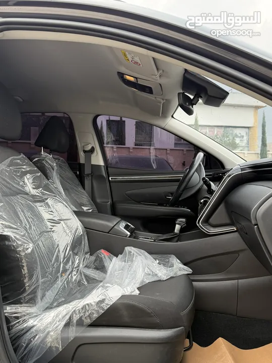 هونداي توسان ترخيص 2021 محرك 1600 بنزين+بطاريه مساعده دفع 4*2 جير أوتوماتيك 180 حصان