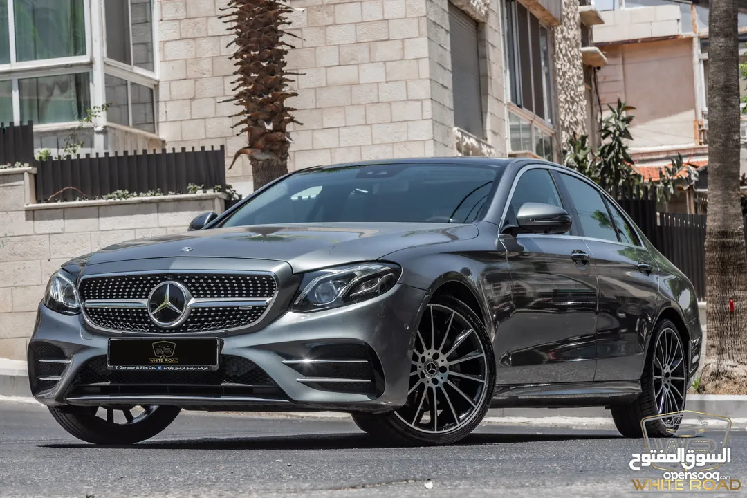 Mercedes E200 Amg kit 2017 Gasoline