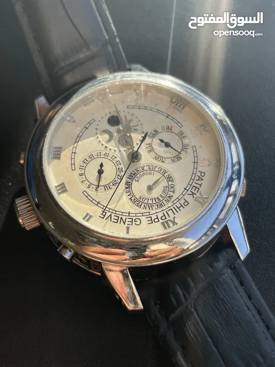 ساعه لون فظي الكستك متغيرPATEK PHILIPPE GENEVE