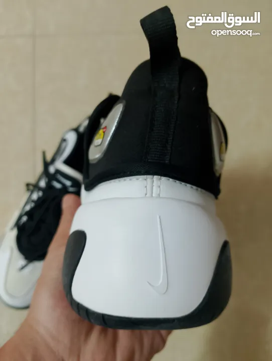 حذاء NIKE ZO AIR اصلي وارد اروبي وكاله لساته جديد غير مستخدم