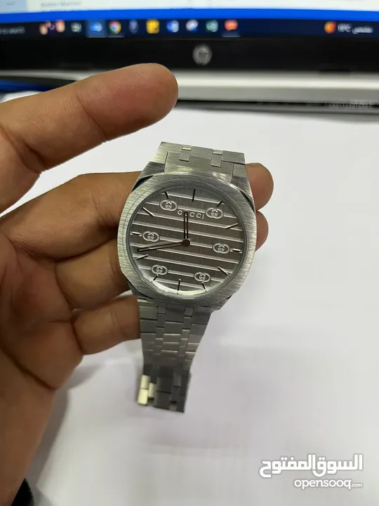 GUCCI 25H WATCH