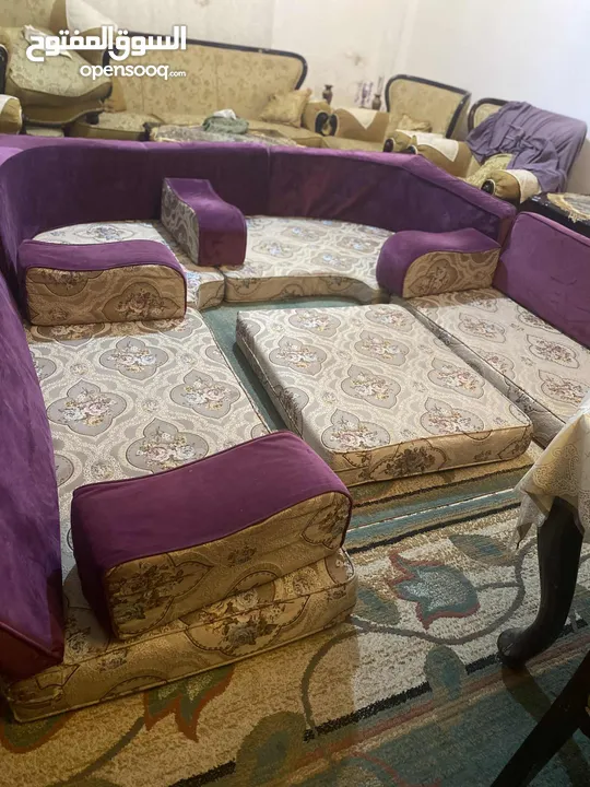 مجلس عربي للبيع