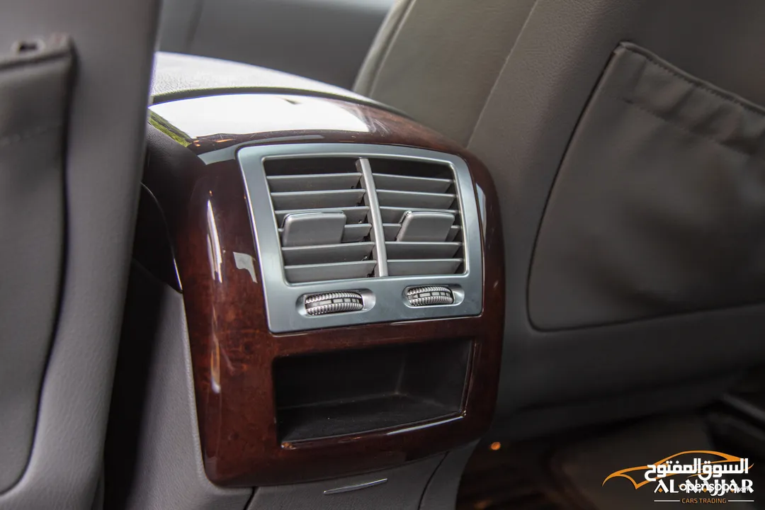 Mercedes S350 2008  السيارة وارد و بحالة الوكالة