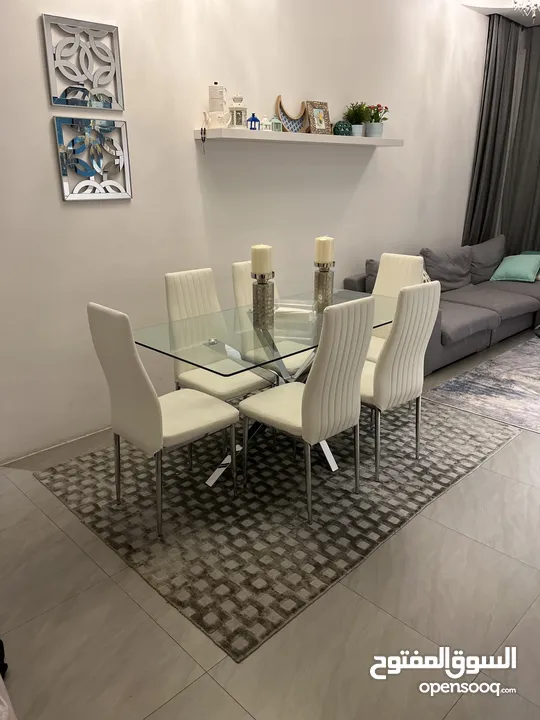Dining and coffee table in excellent condition