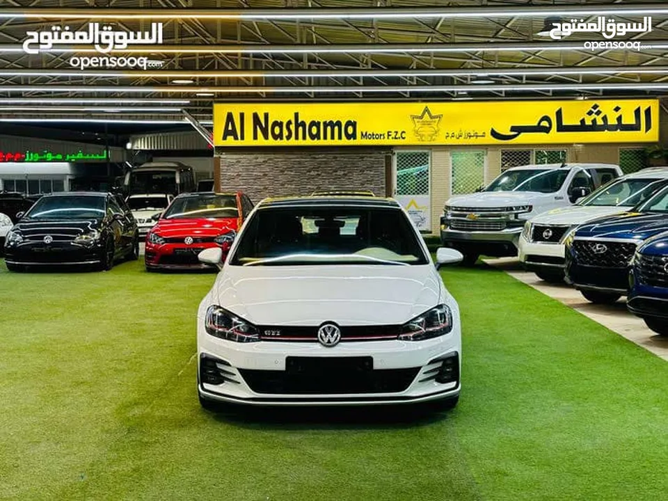 جولف gti موديل 2018 بحالة الوكاله بدون حوادث بدون اعطال مالك اول من الوكالة