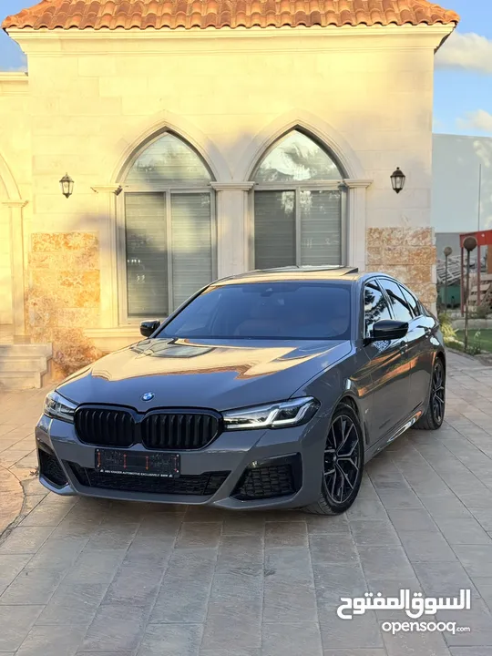 BMW 2023 530i وارد الشركه