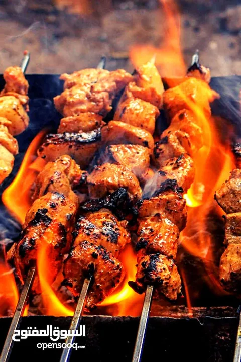 عدة مطعم للبيع