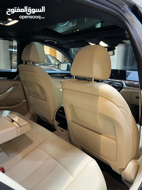 BMW 530i 2017 وارد شركه ابو خضر مالك اول فحص كامل بحاله الوكاله