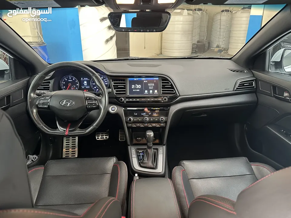2019 Elentra Turbo.