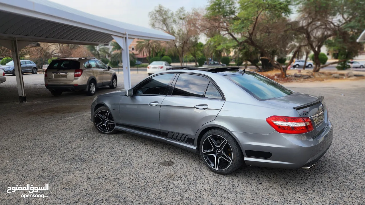 مرسيدس E350 موديل 2010 AMG KIT