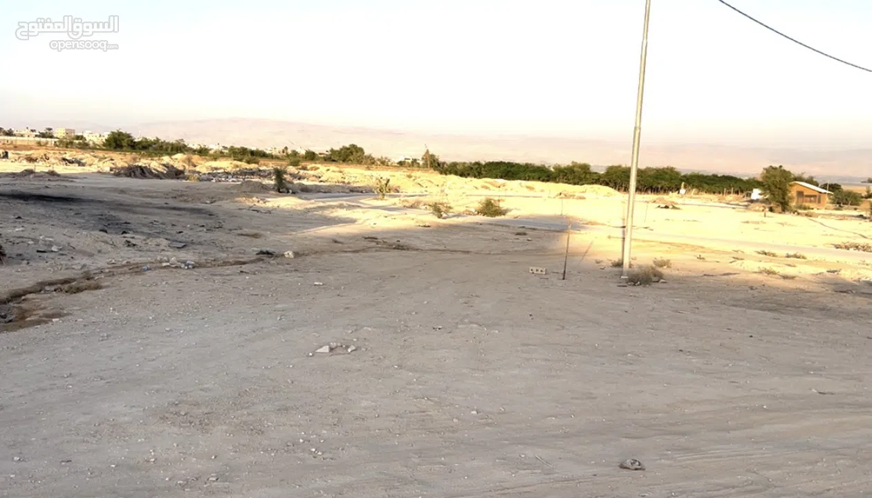 قطعة ارض 628 متر،موقع ممتاز، مدخل اريحا،الشارع الرئيسي،شارع القدس