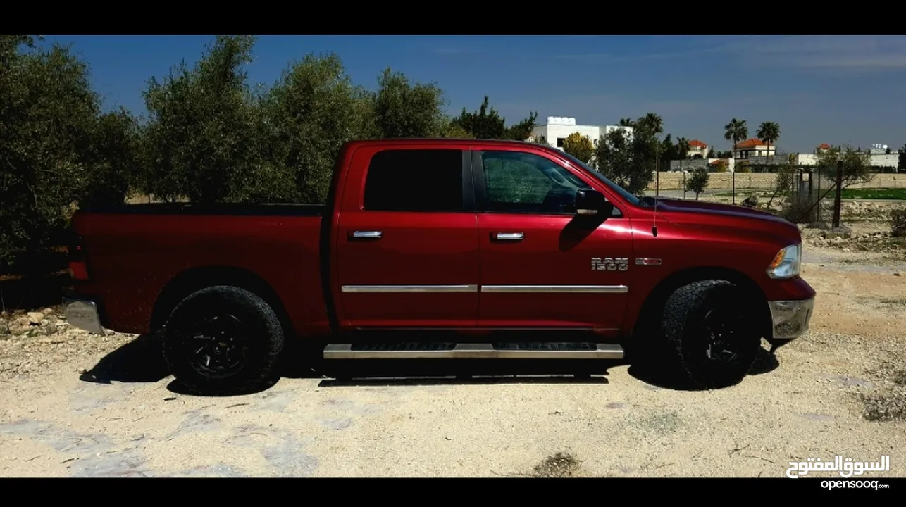 DODGE RAM 1500 BIGHORN 2015 CLEAN TITLE DIESEL   دودج رام 2015  ديزل كلين فحص  دفع رباعي 4×4 كامل