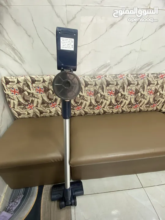 نضارت ستاتي ماركات عالمية اصلية اذا المنتج غير اصلي يتم الاسترجاع   ويوجد ربوتات تكنيس للمنزل