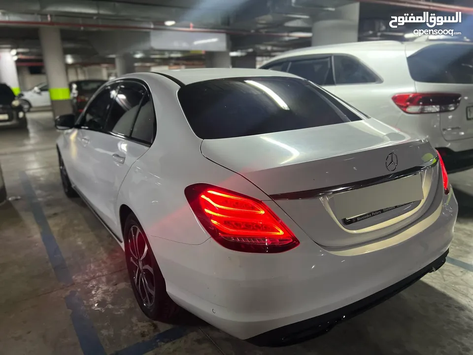 Mercedes Benz C200 2015