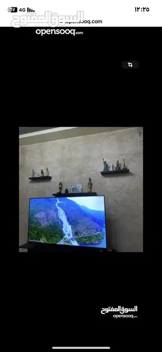 طاوله تلفزيون مع رفوفها للبيع