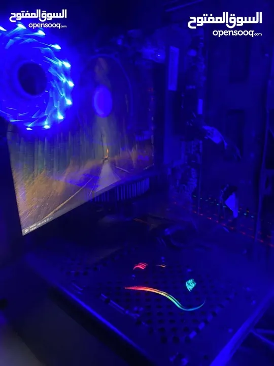 240 pc للبيع