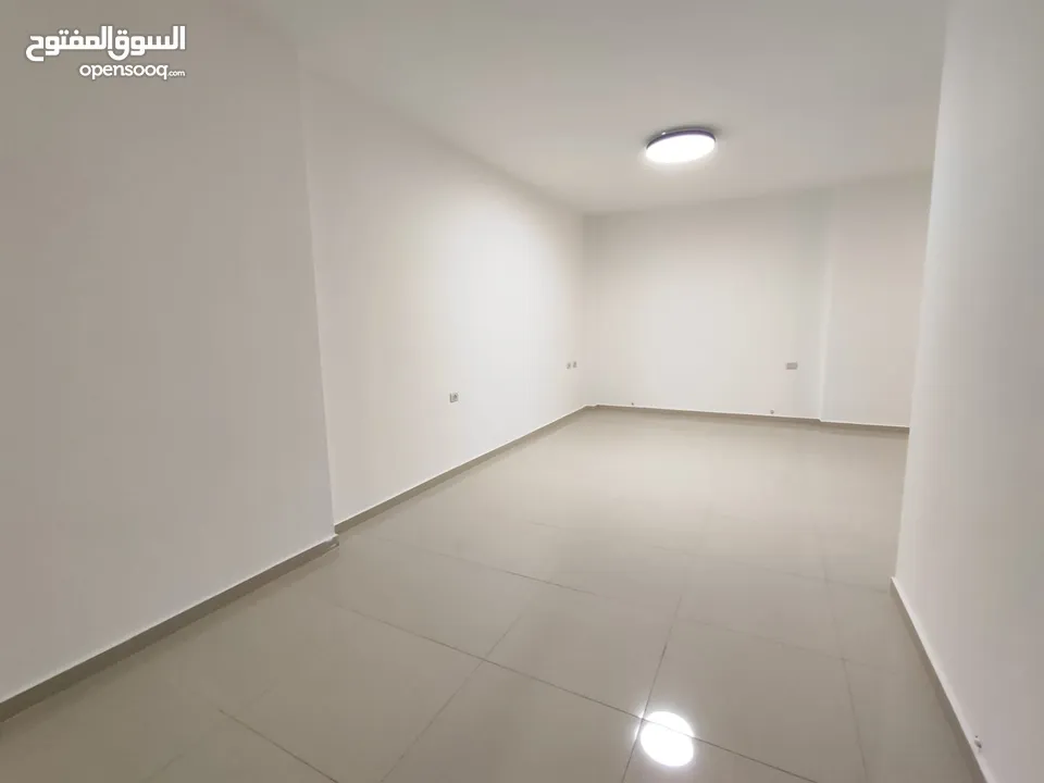 شقة واسعة للإيجار – عين مصباح قرب سوبر ماركت بغداد