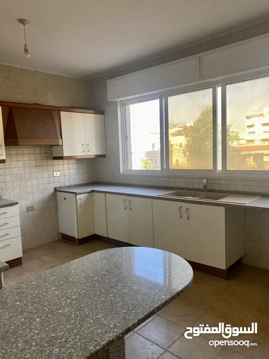شقه 320 م طابقيه في الرابيه ، 320 sqm floor apartment in Rabieh