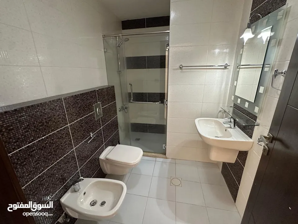 شقه غير مفروشه للايجار في عبدون ( Property 39798 )-175064430