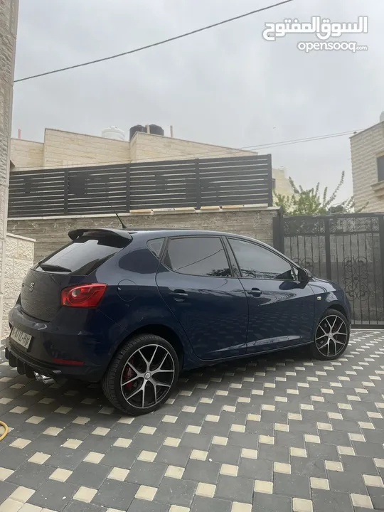 ‎ سيات ابيزا 2017 مطور 1200 جير عادي.... و 2017 موديلها بالرخصة وفي تامين ترخيص لاخر السنة شامل