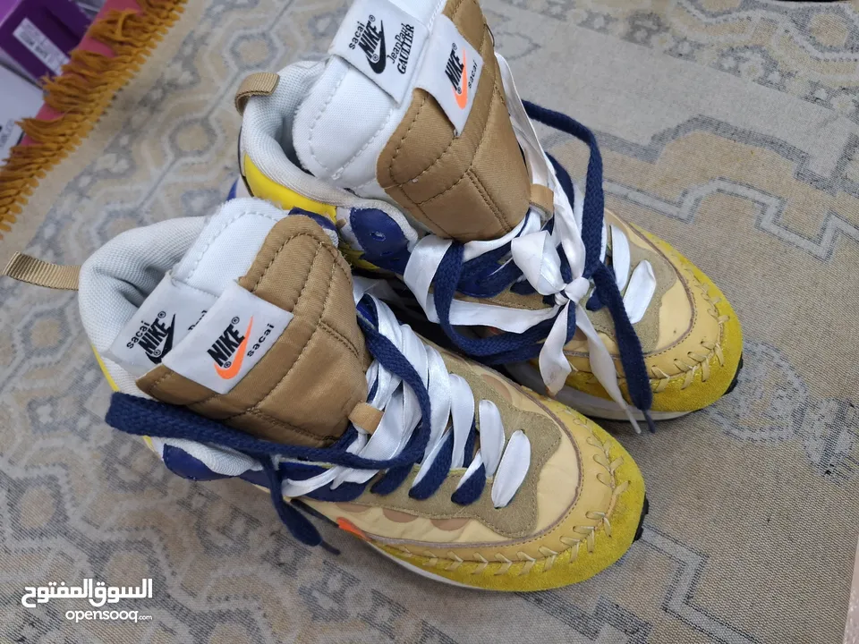 بوت Nike  امريكي صناعة ألفلبين قياس 39.5 حديد غير ملبوس لبيع