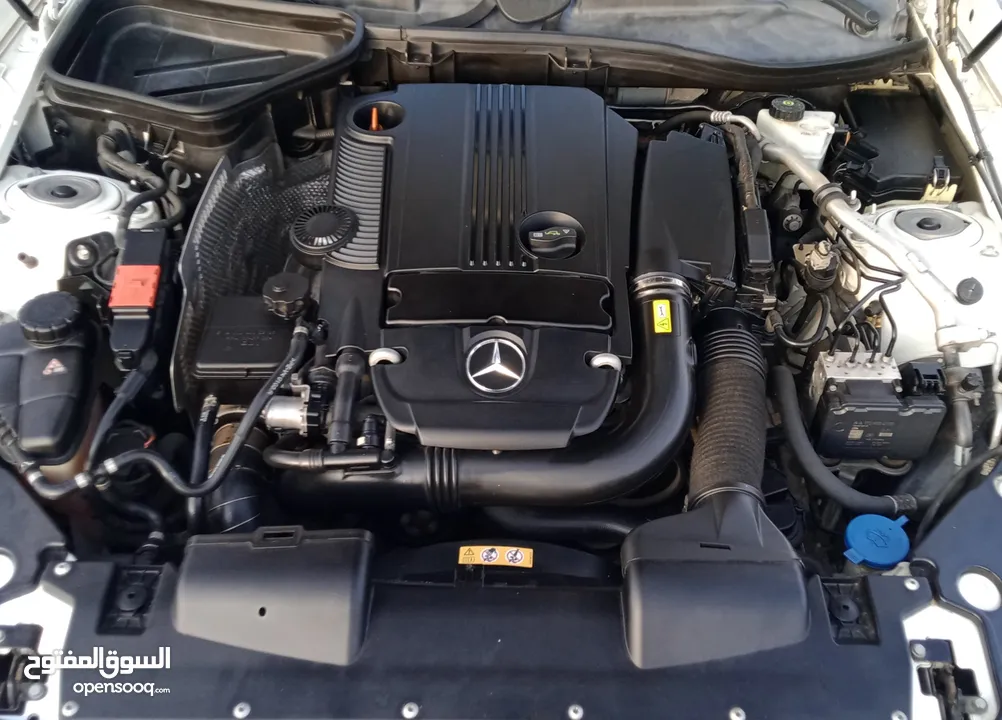 Mercedes-Benz SLK 200 V4 1.8L Model 2015