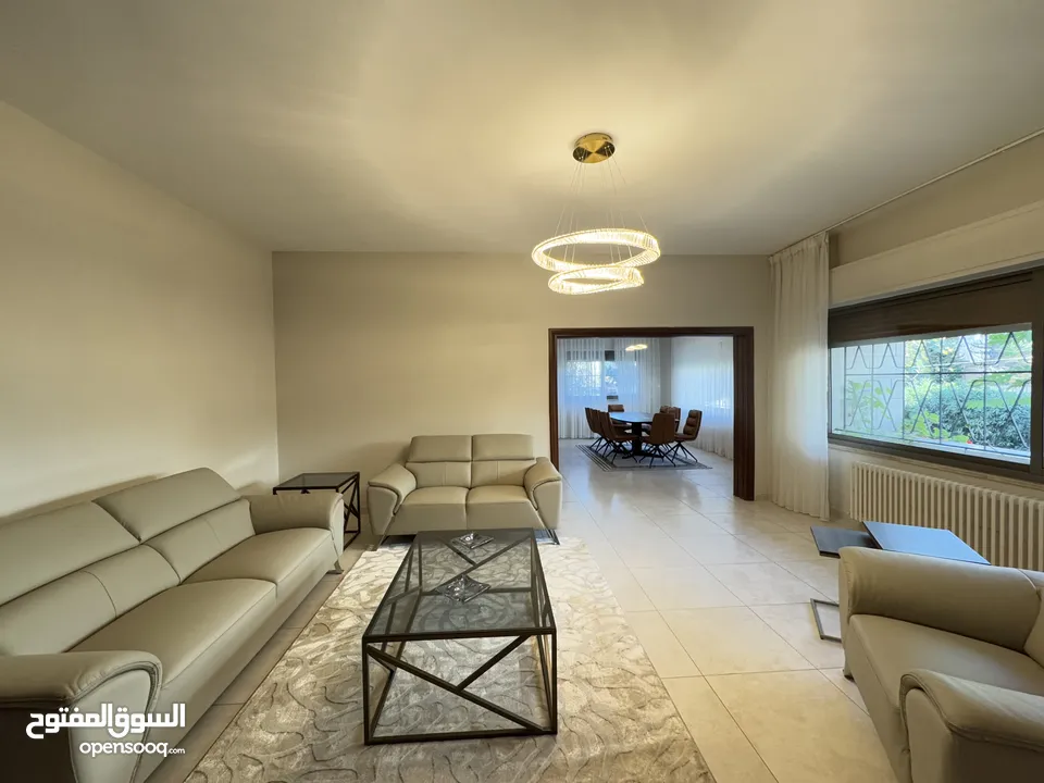 شقة غير مفروشة للإيجار 320م2 ( Property 40248 ) سنوي فقط