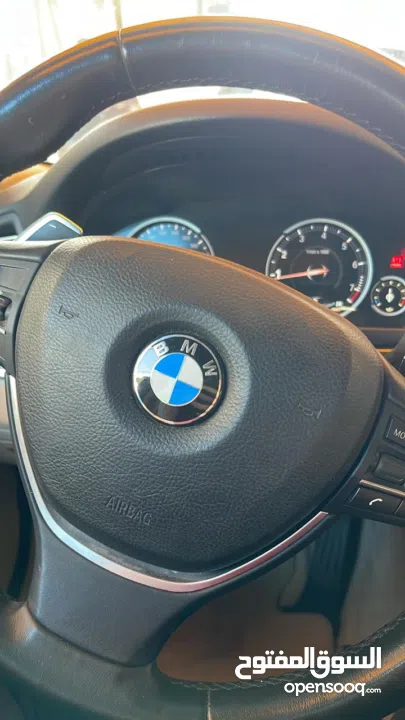 BMW 528i - 2016 (Platinum Edition)