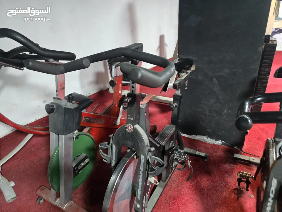 نادي رياضة كامل لياقة بدنيه